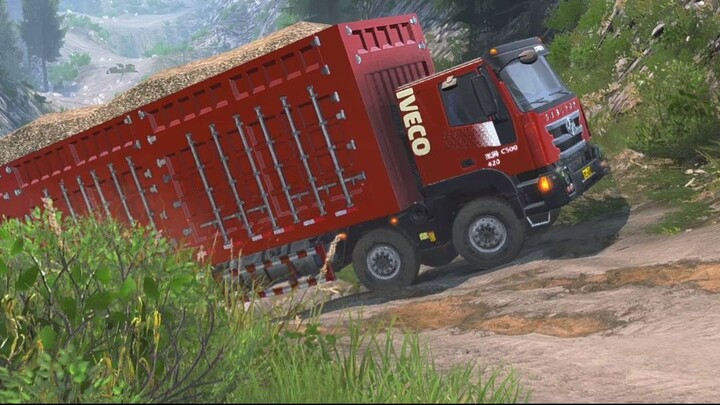 A truck carrying too heavy a load  Spintires MudRunner
