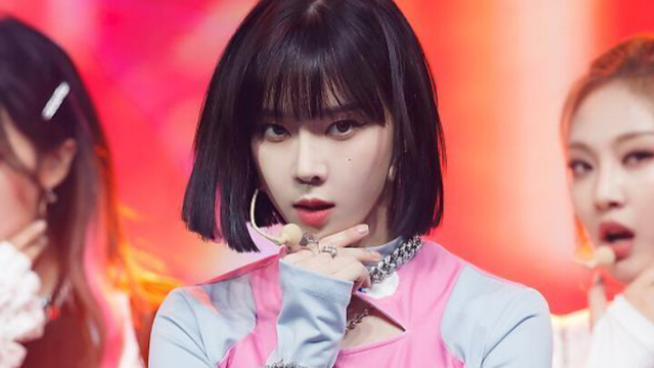 【Kim Min-jeong/winter】aespa’s latest comeback song Savage 211014 stage shot