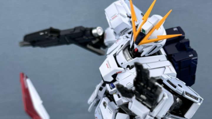 I will become a bird! Narrtive Gundam! Narrative Gundam! Attack!