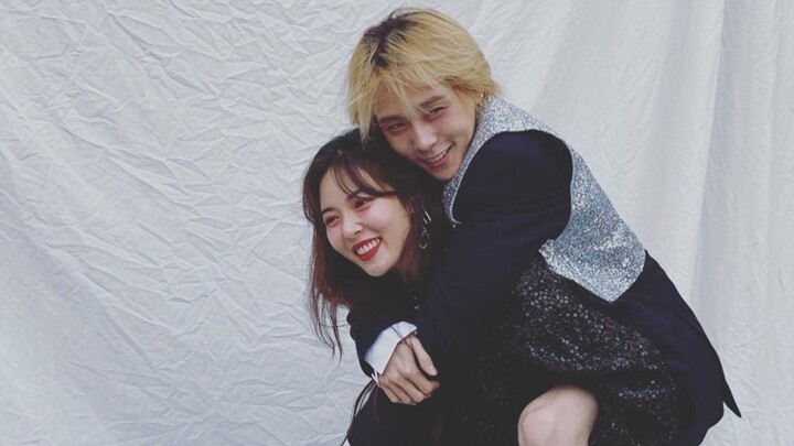 HyunA and Hyo-jong’s first Instagram live together—these two are just so sweet!! It’s basically a da