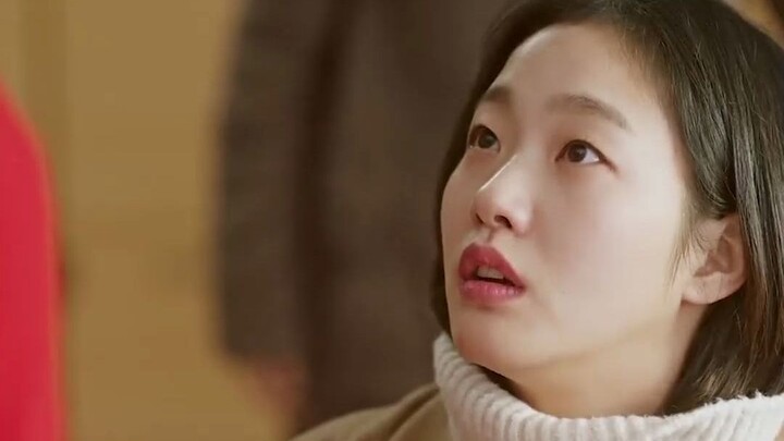 Nenek San Shen Gantikan Ibu Enzhu Hadir di Wisuda dan Menginterogasi Keras Guru Wali Kelas yang Somb