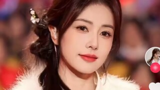 Tiktok blogger imitates Bai Lu's Chinese New Year hairstyle, and Vietnamese people steal the Spring 