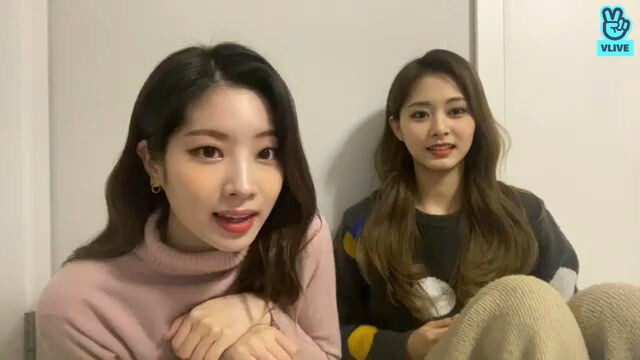 dahyun and tzuyu vlive