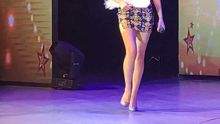 Wenwen debuted two years ago #Funny #PerformanceScene