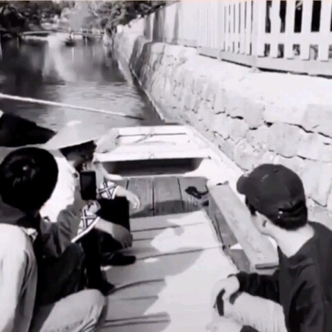 Not good! He’s threatening to paddle away and escape.