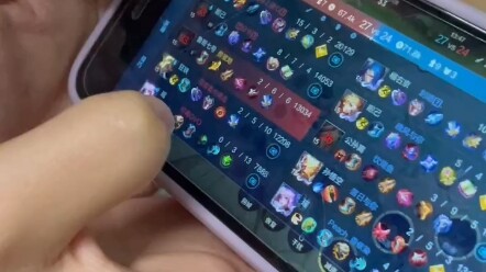 Làm sao đây khi chơi Vương Giả mà cứ bị chửi?