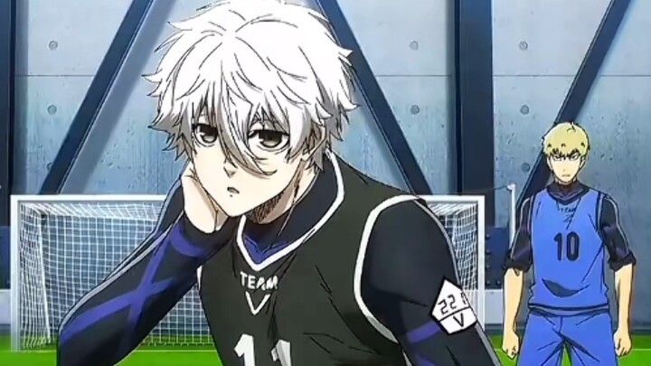 "Lord Ling, you dote on Nagi too much" "Of course, because he is my treasure."