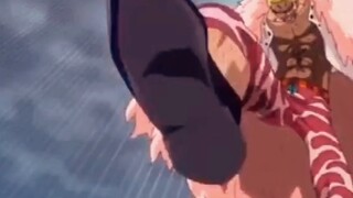 Realistic Luffy kicks the explosion-proof shield