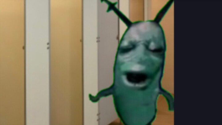 当你想在厕所哭时be like:
