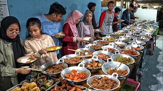 DIJAMIN PUYENG KALAU MAKAN DISINI??? RATUSAN MACAM MENU MASAKAN TERSEDIA DI WARUNG INI