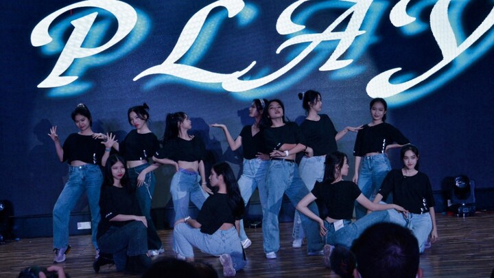 โปรแกรมสุดตื่นเต้นและกรี๊ดที่สุดในงานปาร์ตี้โรงเรียน - ละครของคิมชองฮา