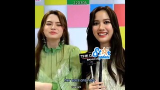 THESE OLD INTERVIEWS ALWAYS MAKE ME SMILE😍 THE MEDIA ARE ALSO SHIPPERS 🤭 #beckyarmstrong #srchafreen