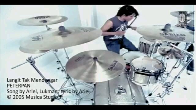 peterpan - Langit Tak Mendengar.