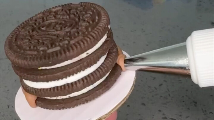 Kue Oreo mini ini baru kali pertama saya lihat, kan?