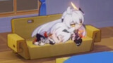 [Honkai Impact 3] The firefly sleeping by the queen's leg is so cute!