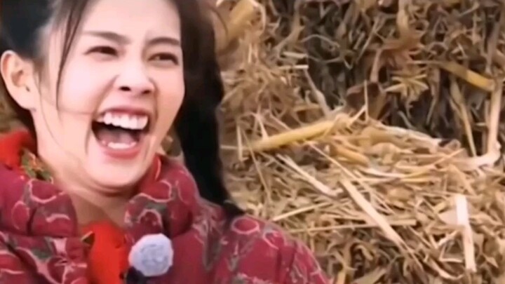 Bai Lu’s magical laughter is so unstoppable!