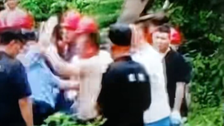 # Pengembang melanggar hukum dengan membongkar paksa Kompleks Guilin Julongwan Tahap II dan menduduk
