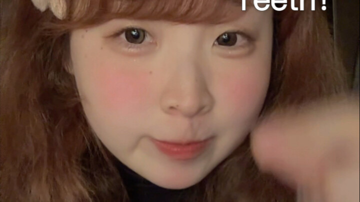 【เสียงโกรธมาแล้ว】วิดีโอแรกของปี 2025 ต้าผานเถาจื่อขอร้องเพลง “Teeth” สุดแรงให้ทุกคนฟังเลย!!