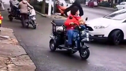 An older woman tried to grab someone else’s food delivery, but after the delivery driver snatched it