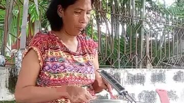 the vendor of kwekwek