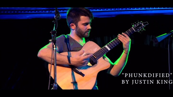 [Luca Stricagnoli] การดีดกีต้าฟรีสไตล์เพลง Phunkdified