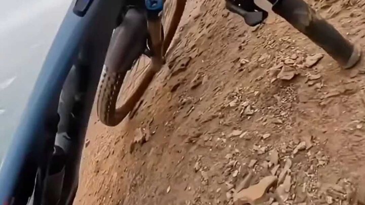 المنظور الأول، التضحية بالسيارة لحماية القائد