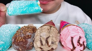 Mendengar suara mengunyah es krim yang berbeda, Lan Mo, Jiang Qiao Ren, Qi Hang 