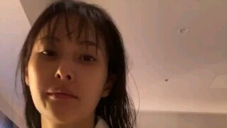 Gyuri KARA IG Live 221229