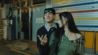 Corbyn Besson TZUYU TWICE  Blink MV