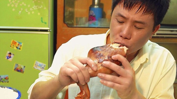 Day two of fattening up the piglet I just bought for 120 bucks—wonder what it’ll taste like when it’