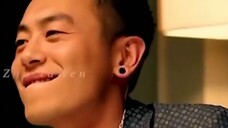 This is the real handsome male god. Wang Hedi is popular because of his good looks. Who wouldn't be