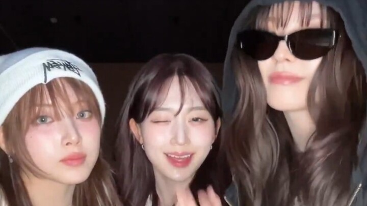 คนเดียวเขียนจดหมายด้วยเลือก คุกเข่าขอให้ประกอบเป็นโย่วฉาหลิน