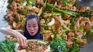 ลาบเป็ดแซ่บๆ ยามบ่ายเเดดฮ้อนๆ แซ่บคักจ้า13/ก.ค/64