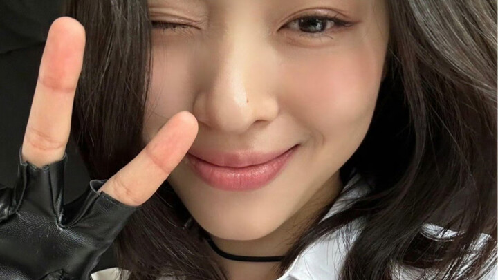 【تركيز على شين ريومجين】 دقيقة ونصف توضح لك لماذا تُعتبر شين ريومجين "الإله" في رقص الفرق الغنائية ال