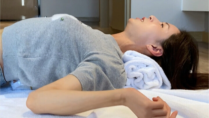 【หลี่รั่วถง】มีปัญหาไหล่ห่อหลังค่อมเหมือนฉันใช่ไหม? 4 วิธีนี้ลองด้วยตัวเองแล้วได้ผลจริง!