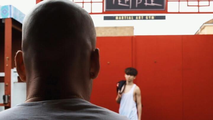 伦敦功夫一家人祝成龙大哥生日快乐！与家人一起致敬了一段给予了我们无数灵感和美好回忆的经典电影“功夫梦”。祝大哥英雄不老，传奇永存。