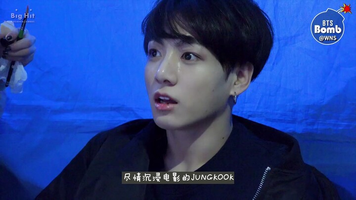 【WNS Chinese Subtitles】200422 [BANGTAN BOMB] What are you looking at, JK?