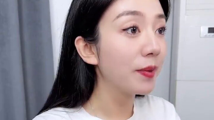 ดีไซเนอร์ : ยอมรับว่าชอบหลายสิ่งเลย~