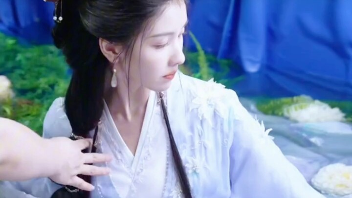 24.2.18 “Đại Mộng Quy Ly” đóng máy: Hậu trường cảnh Trần Đô Linh và Văn Tiêu dưới nước, đẹp quá!