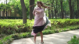 رقصة عيد ميلاد هوا شيوشيو لـ "ليانغ جيو" | HB إلى بي يو