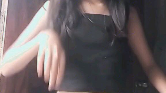 The girl is danser