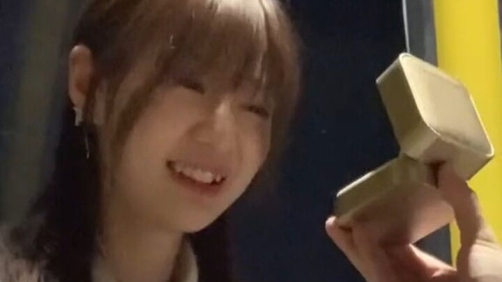 在摩天轮上跟她求婚啦