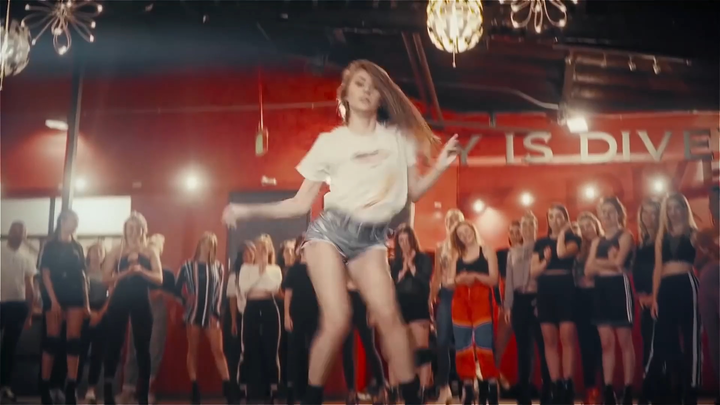 『Heels - Tutorial Preview』Musik: Boys丨Instruktur: Yanis (Video ini adalah versi solo Stevie di kelas