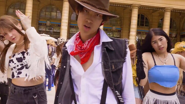 [YouTube] PSY's "That That" Cover of Western Cowboys on the Streets of Paris, France