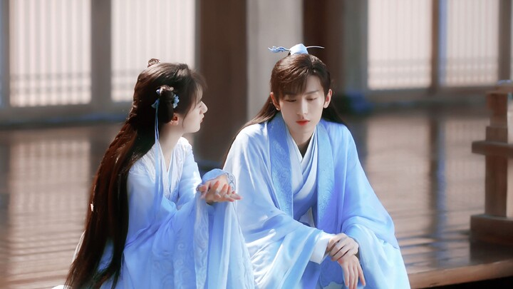หนึ่งในความสุขของชีวิตก็คือการได้ดูพวกเขาสองคนส่งสายตากันไปมา~
