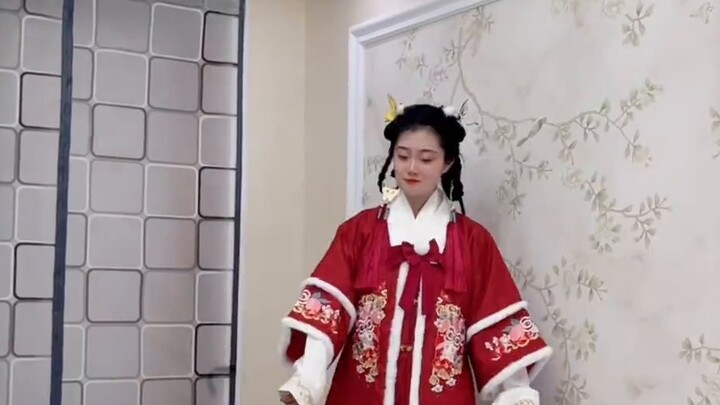 [Peragaan Busana Hanfu] 0-20 detik adalah tutorial peragaan busana kipas bundar, 21-33 detik adalah 