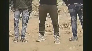 هذا الشيء أصعب من العثور على الأفلام...
