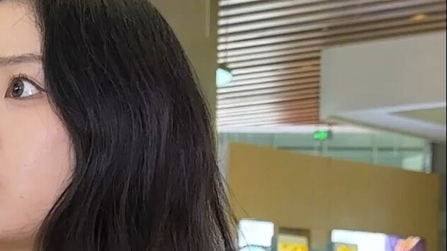 เป็นพี่สาวของฉันที่ไม่กินผักชี แต่ฉันไม่กินหัวหอมสับ~