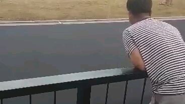 radio over kelso.  1.1M parada ng kalaban. muntik pang masilat