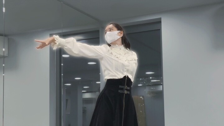 [Lost in Time | B2 BGM Choreography] So Tubao, can you tell me what this song is called?